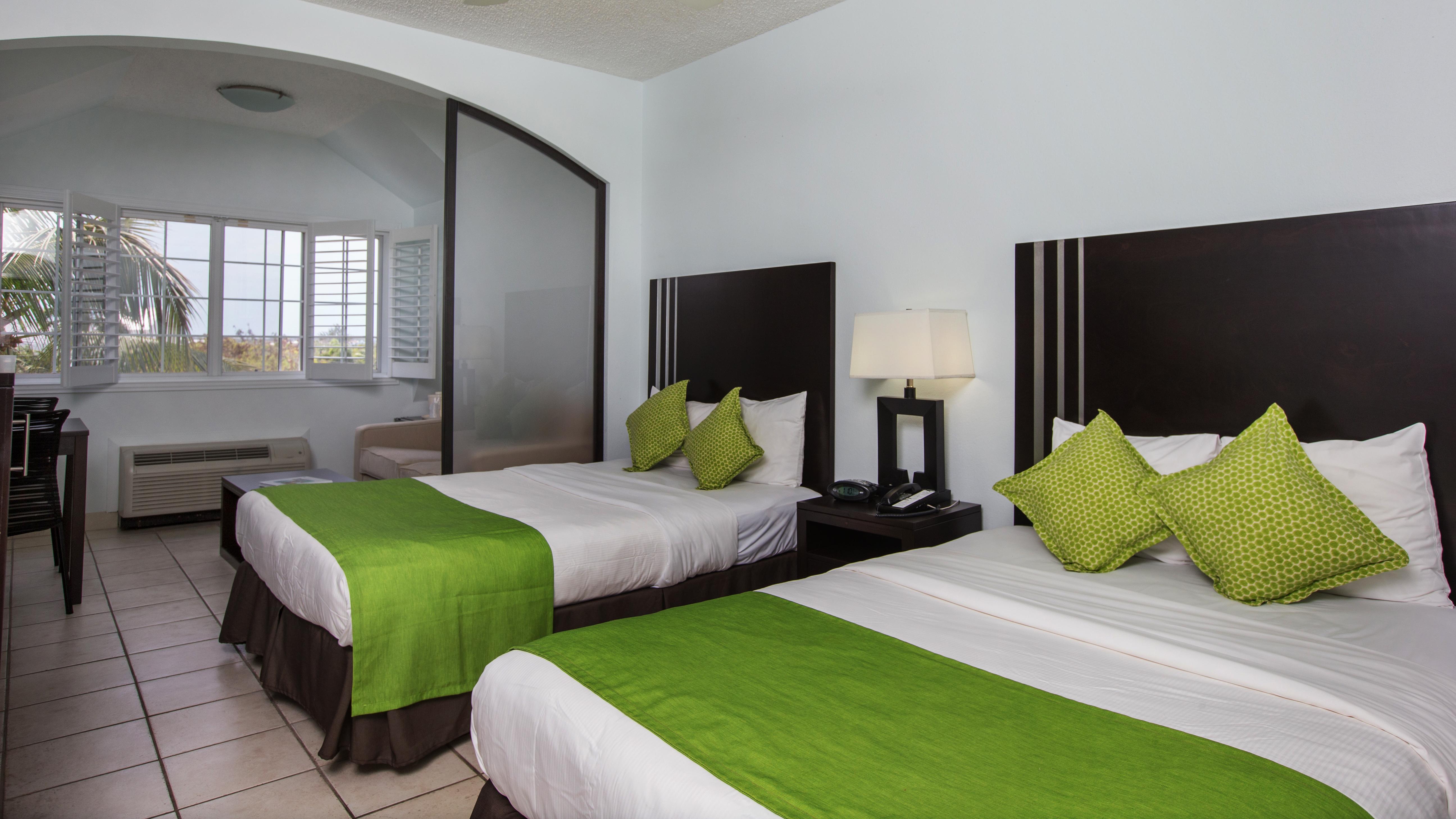 Ports Of Call Resort Grace Bay Buitenkant foto