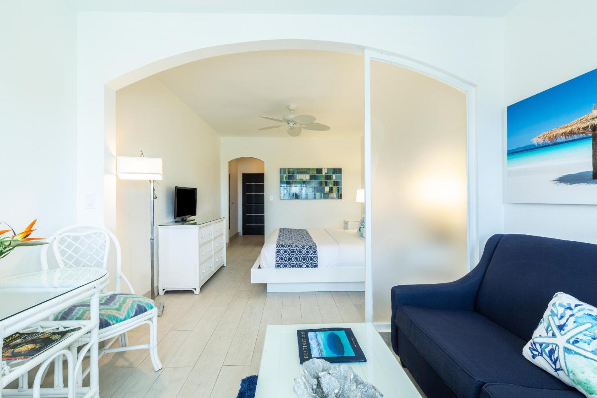 Ports Of Call Resort Grace Bay Kamer foto