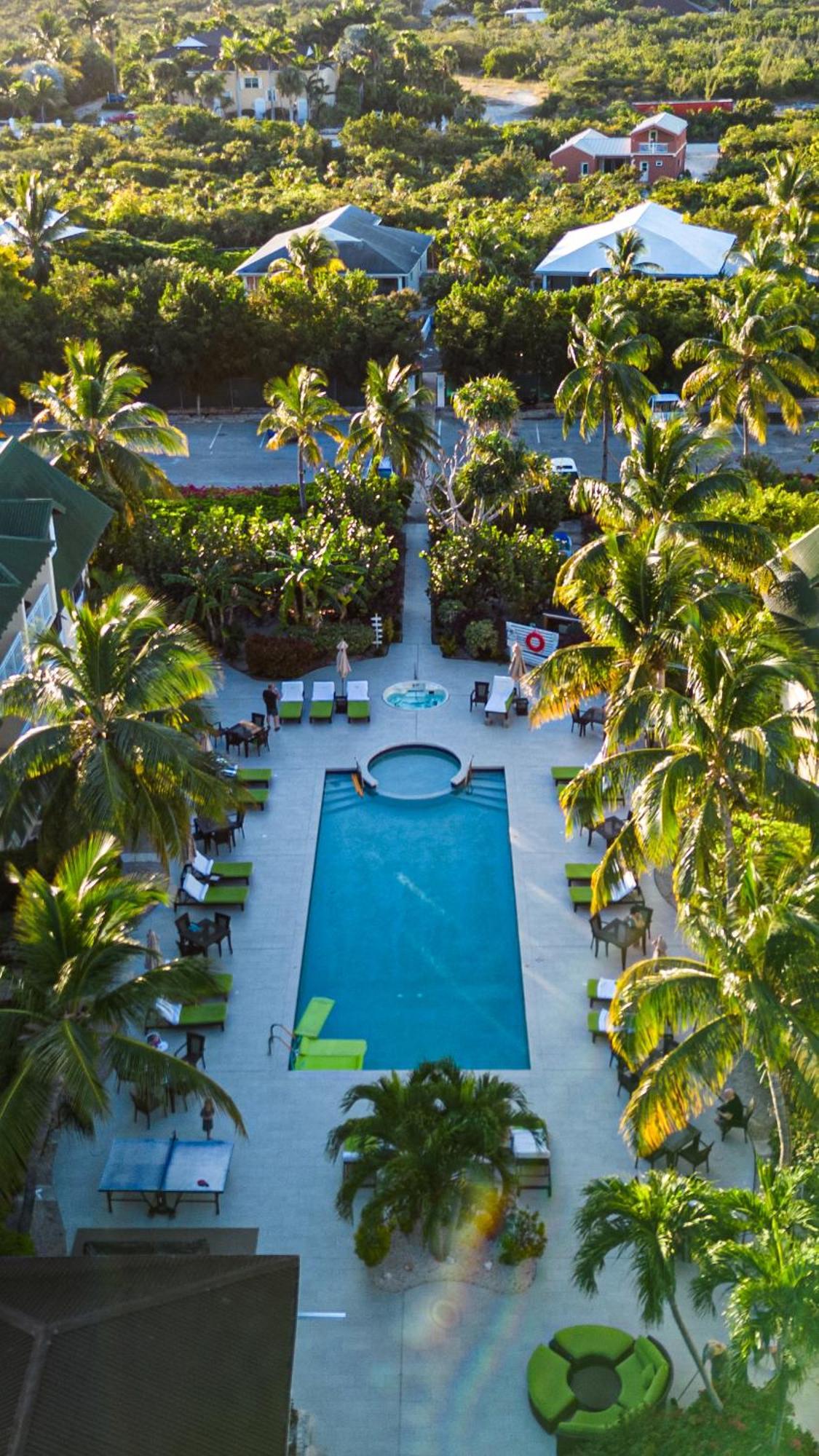Ports Of Call Resort Grace Bay Buitenkant foto
