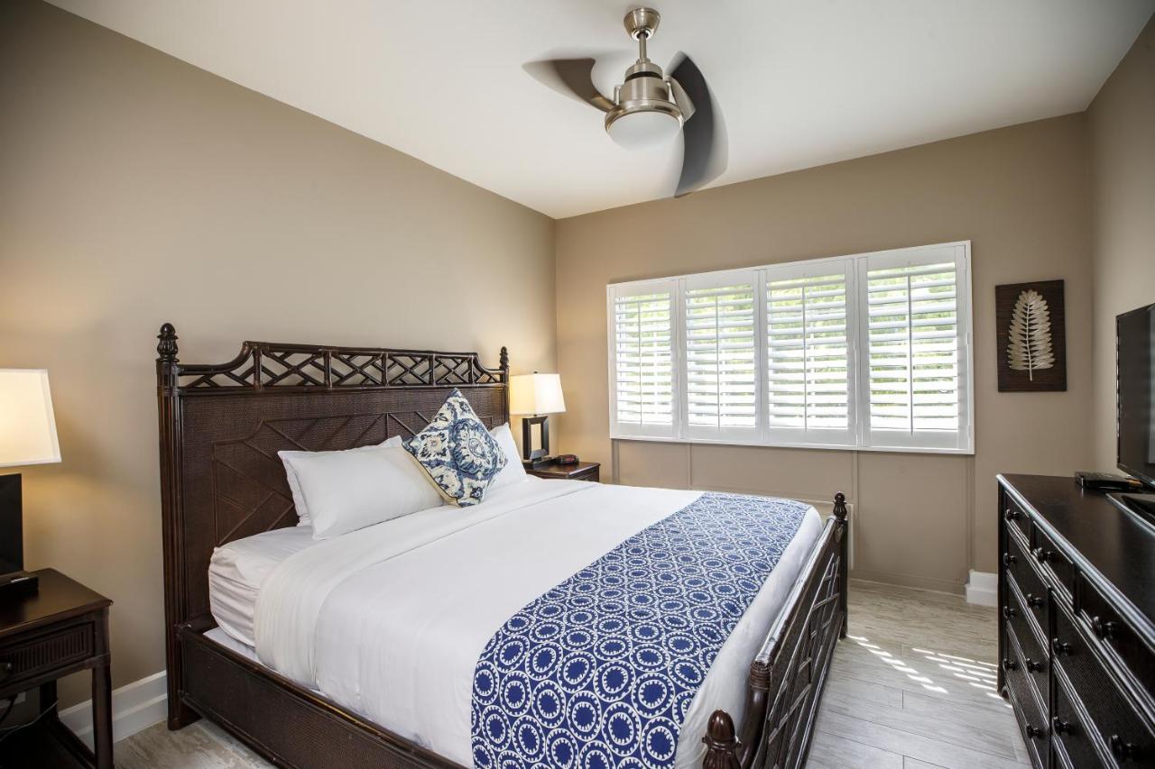 Ports Of Call Resort Grace Bay Buitenkant foto